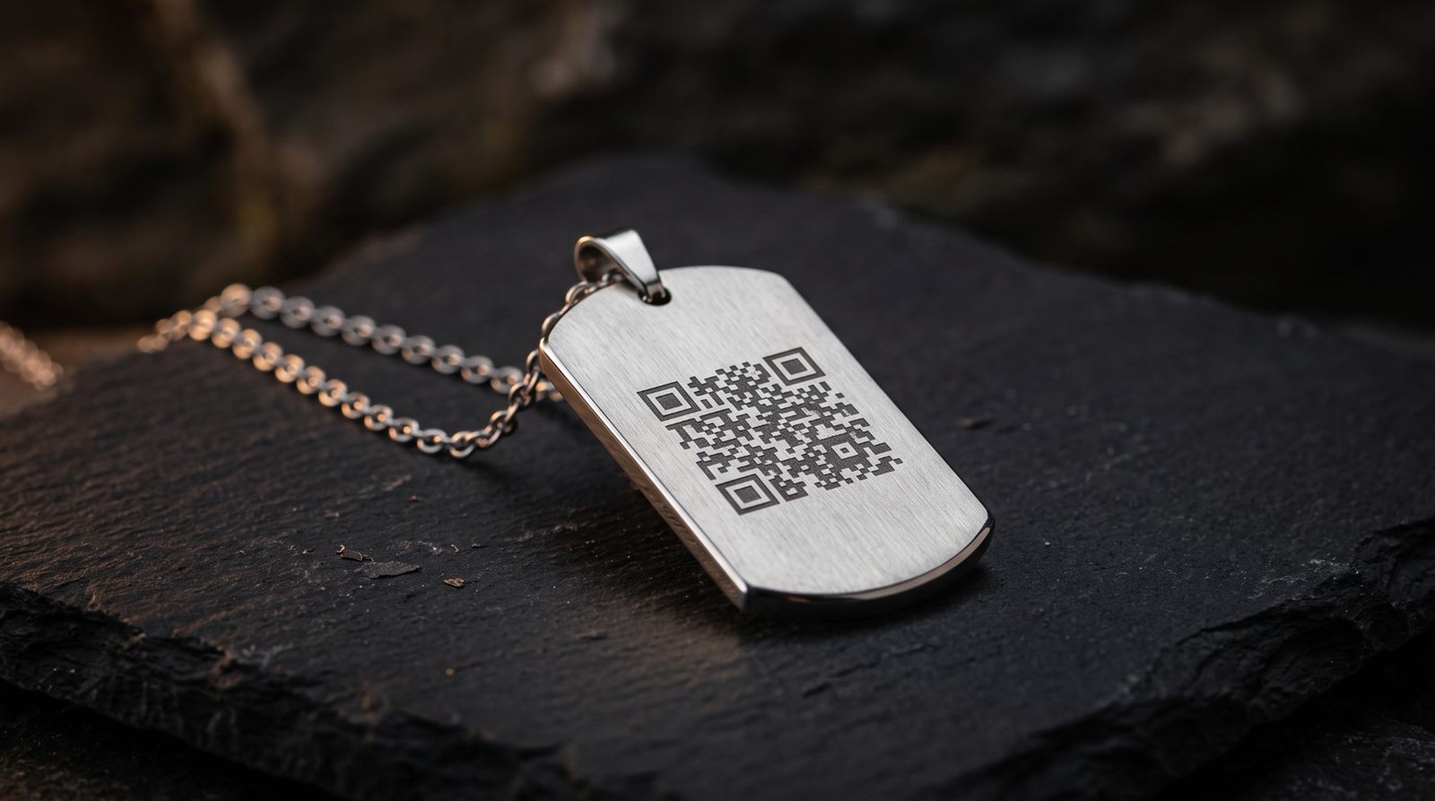 QR kazınmış çelik künye